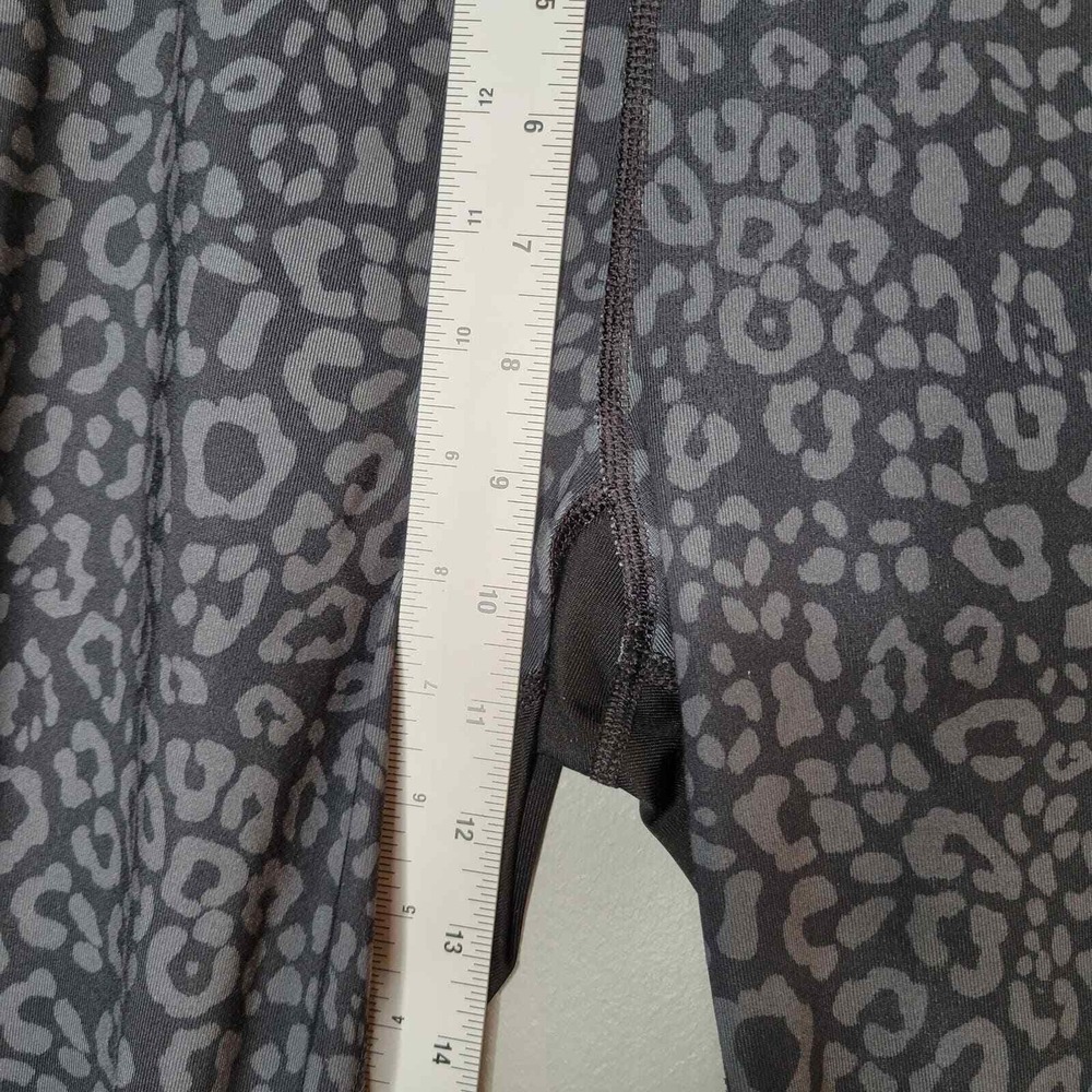 Danskin Now Leggings Size L Gray Black Leopard‎ Print Full Length Yoga Pants Gym - Picture 7 of 9